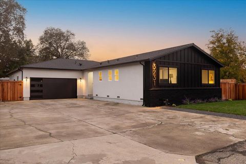 3231 Garfield Avenue Carmichael CA 95608