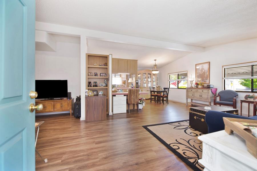 3765 Grass Valley Highway 117