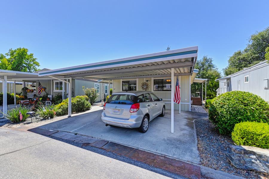 3765 Grass Valley Highway 117