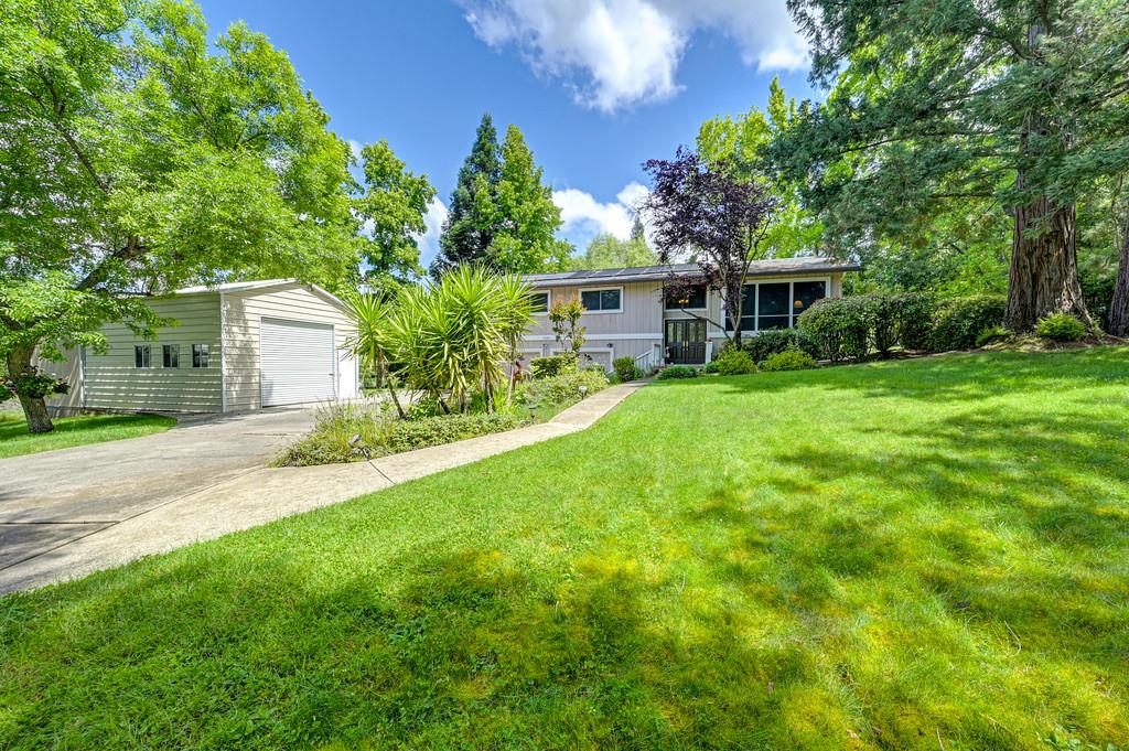 9185 Vista Court