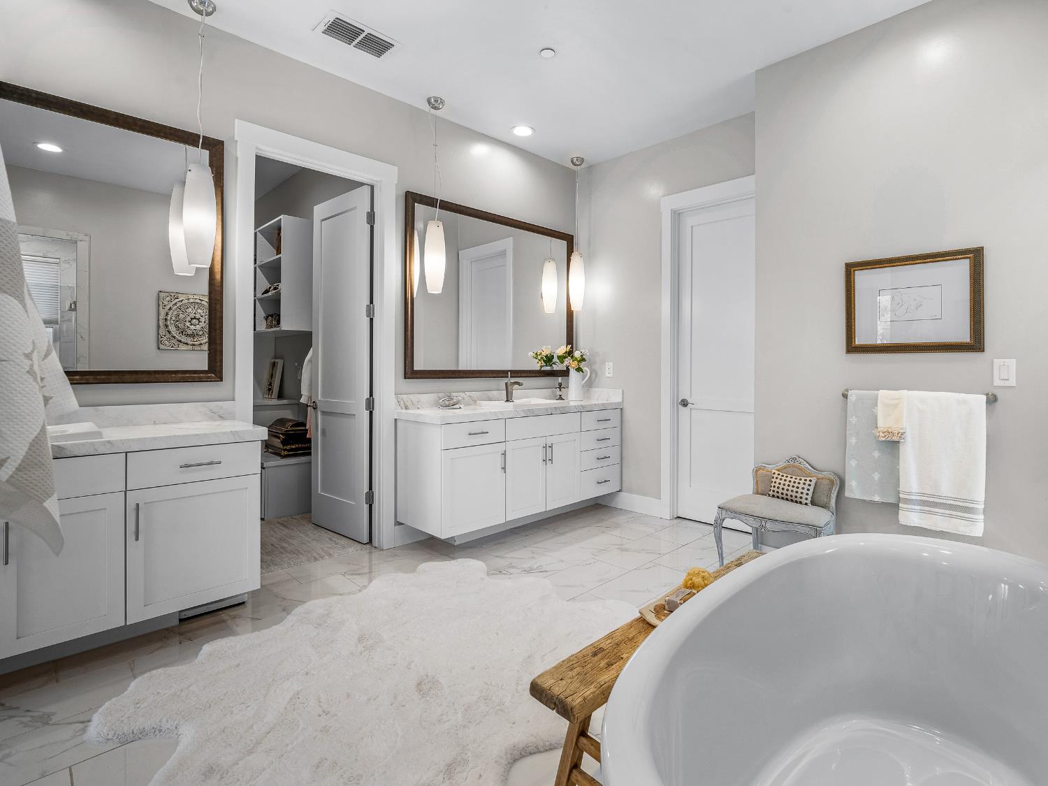 El Dorado Hills, California 95762, United States, 5 Bedrooms Bedrooms, ,5 BathroomsBathrooms,Residential,Active,153586