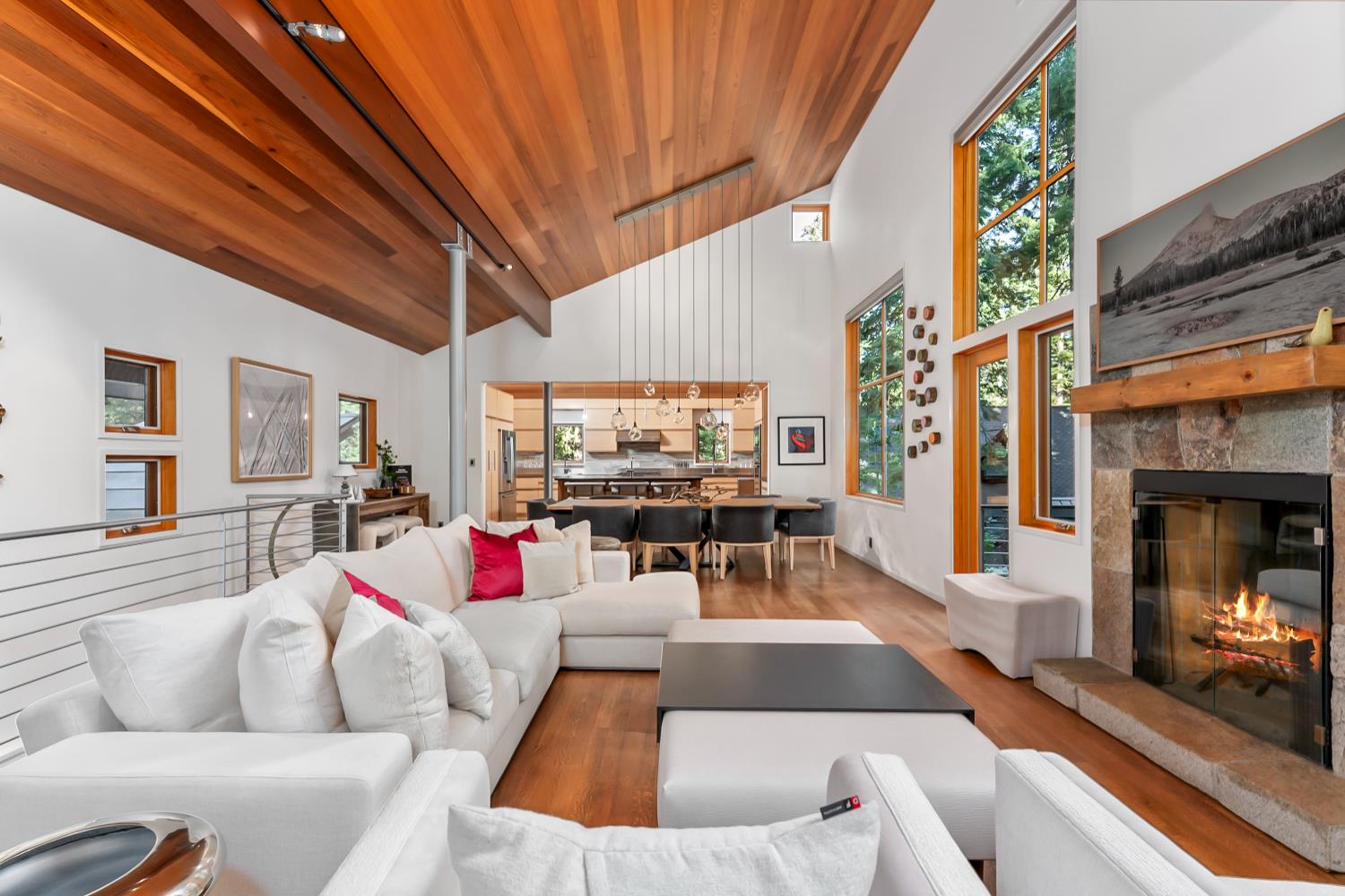 375 Bow Road