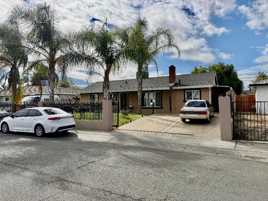 664 Acacia Avenue