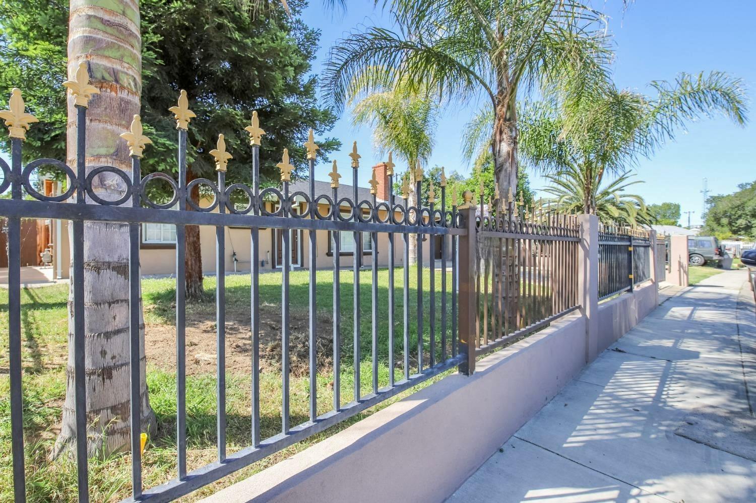 664 Acacia Avenue