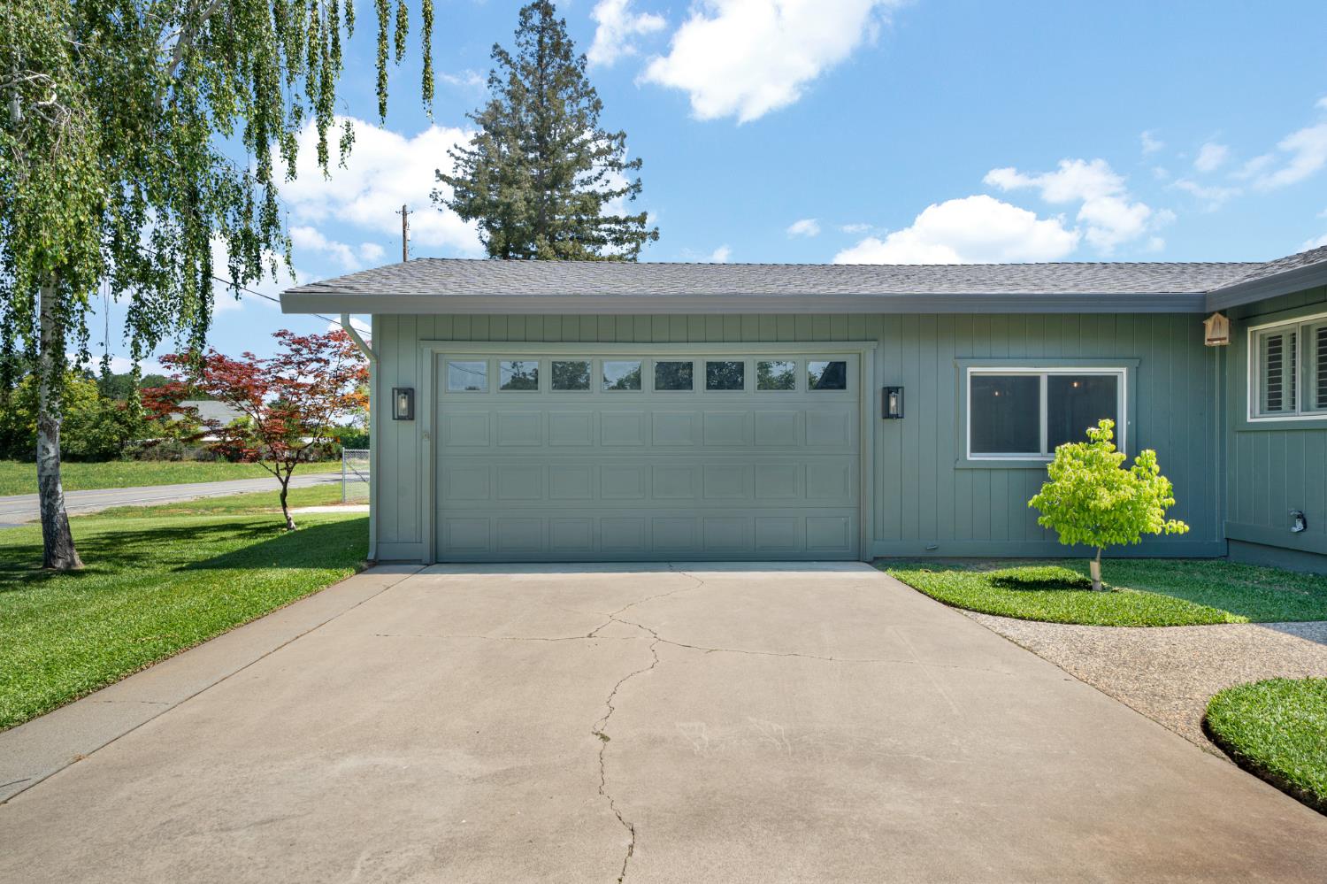 1079 Nicolaus Avenue