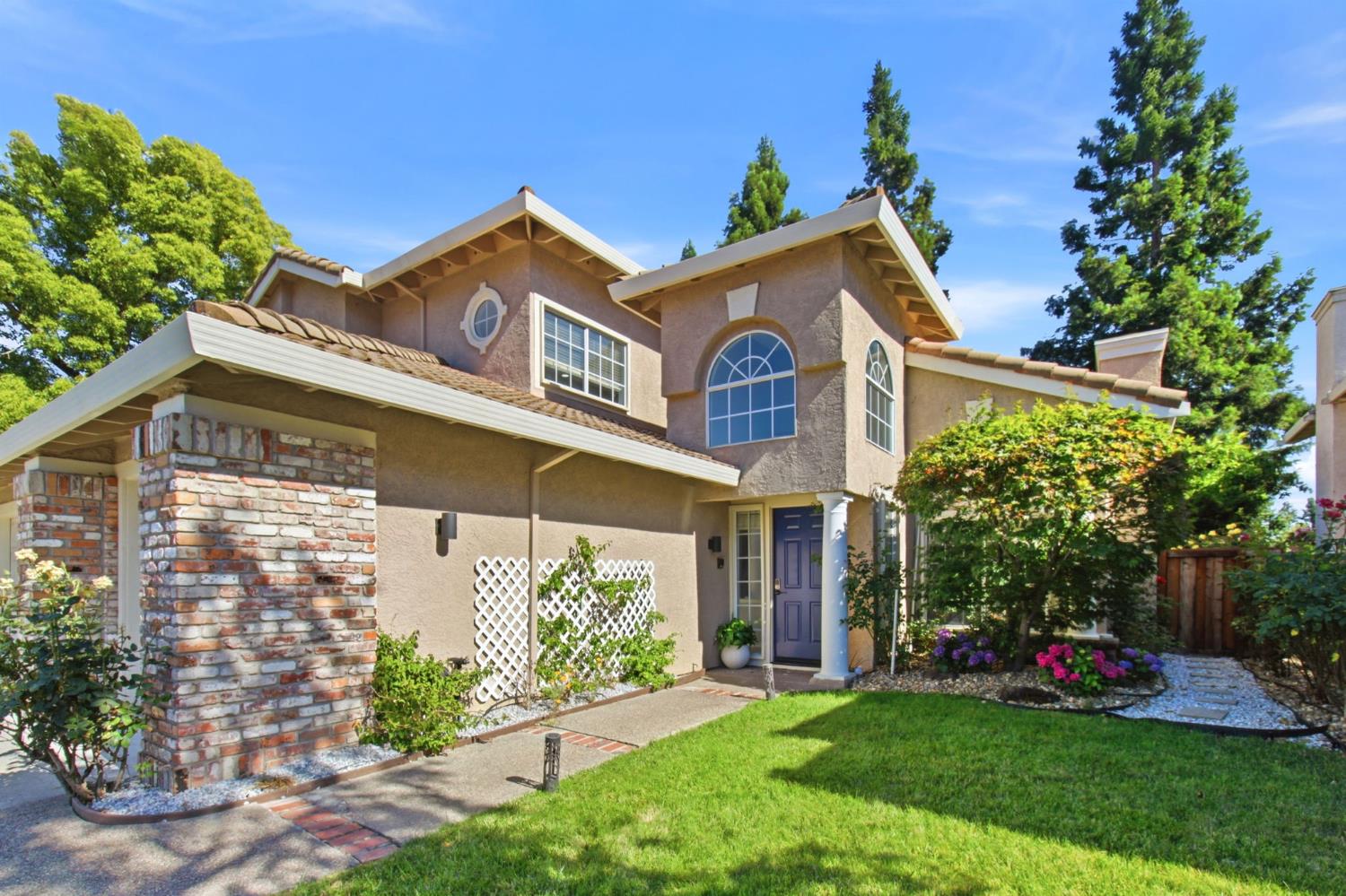 3480 Shadow Creek Drive
