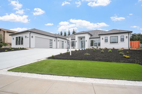 10221 Savannah Court Oakdale CA 95361