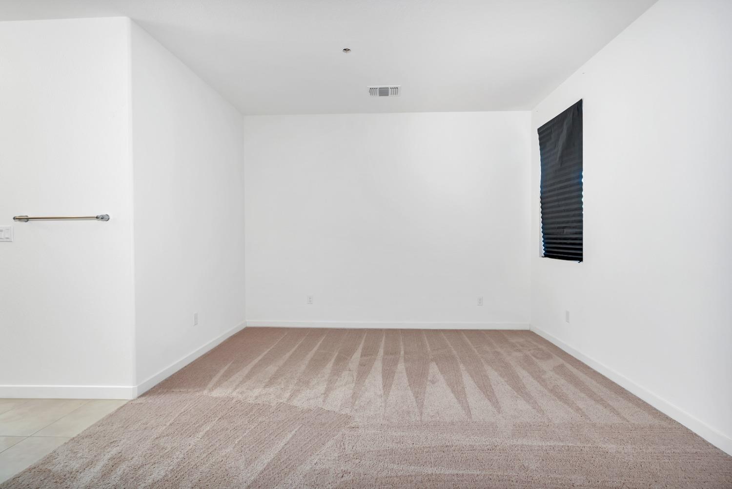 Los Banos, California 93635, United States, 3 Bedrooms Bedrooms, ,2 BathroomsBathrooms,Residential,Active,52864