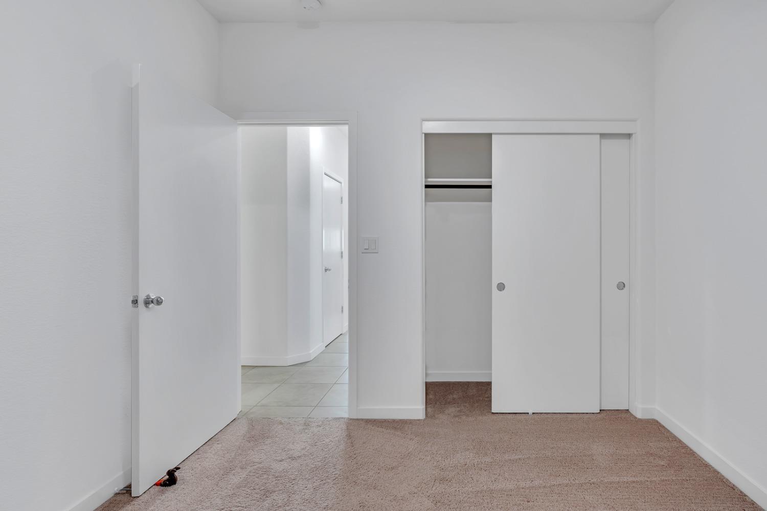 Los Banos, California 93635, United States, 3 Bedrooms Bedrooms, ,2 BathroomsBathrooms,Residential,Active,52864