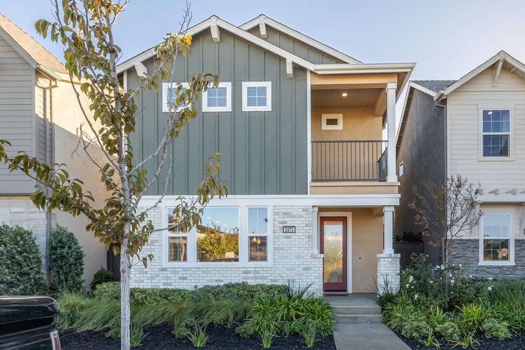 Photo of 2972 Endsley Avenue, Sacramento, CA 95833 (MLS # 225146959)