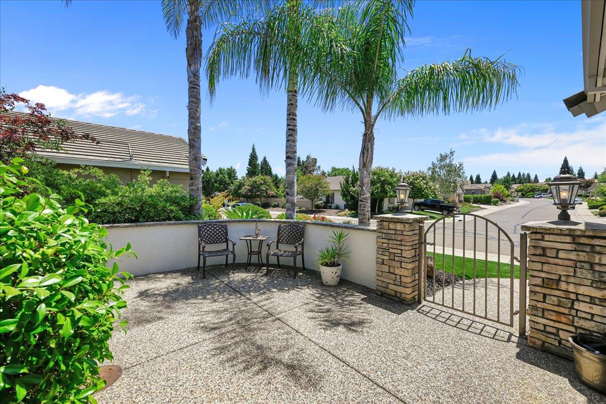 1706 Beckwith Lane