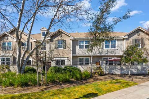 274 W Gaspara Mountain House CA 95391