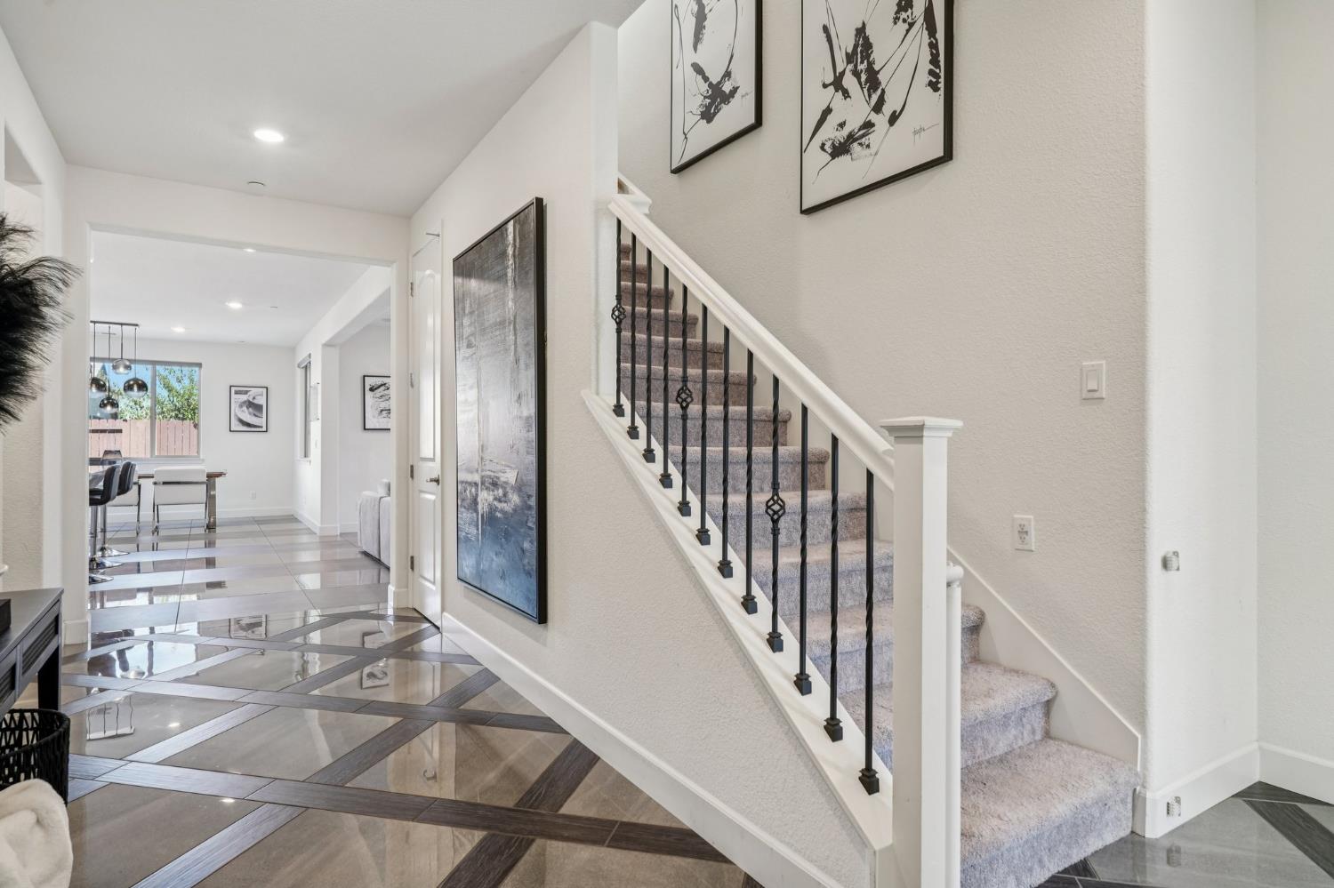 4113 Swing Way