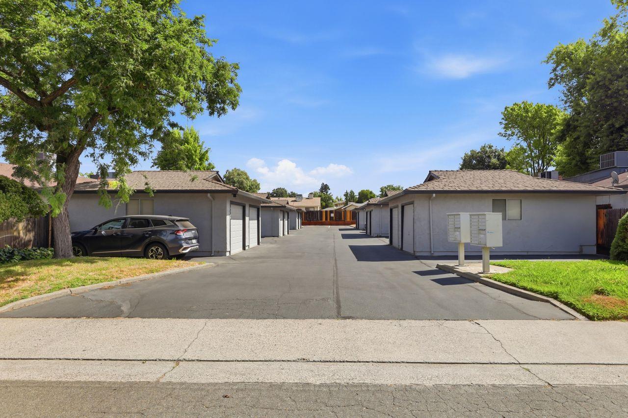 6310 Brigadoon Way