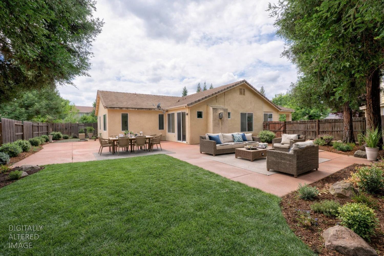 Picture for the property 226040351, 3 beds, 2 baths