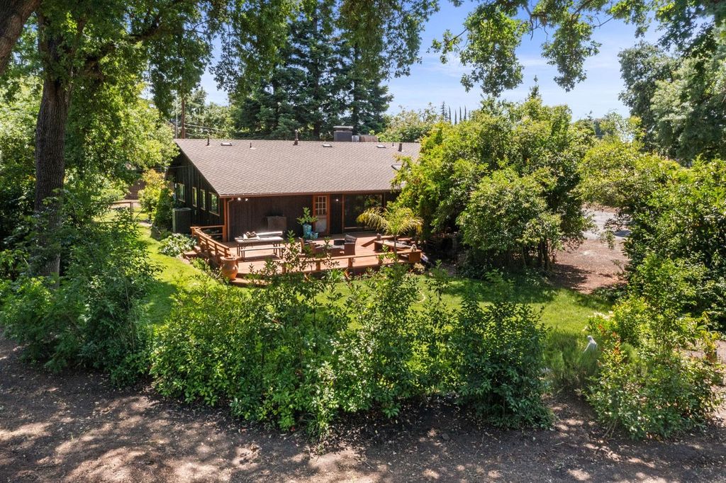 Photo of 5348 Shippee Lane, Stockton, CA 95212 (MLS # 225143482)