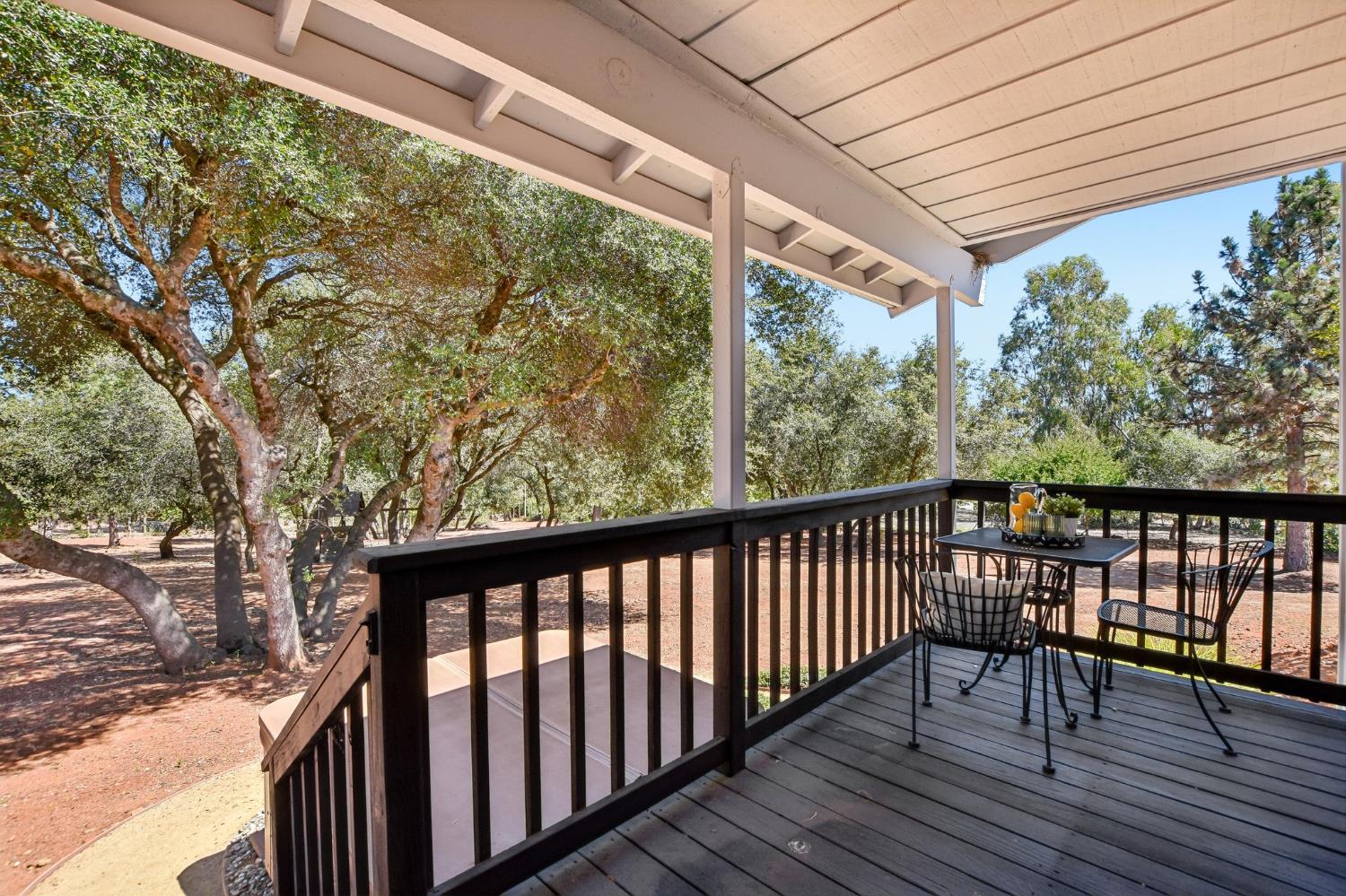 3800 Whispering Pines Lane