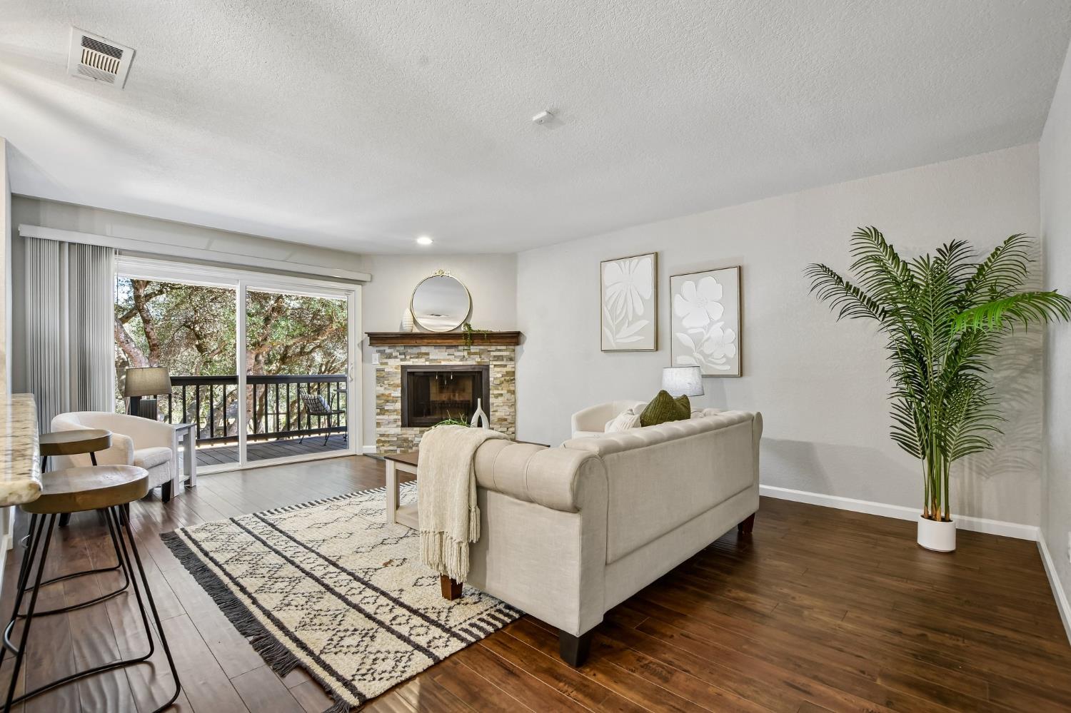 3800 Whispering Pines Lane