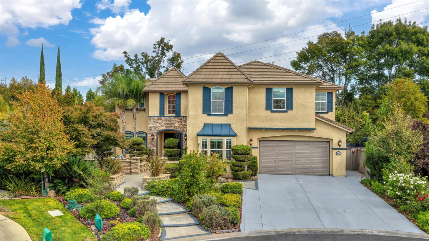 3625 Long Cove Court