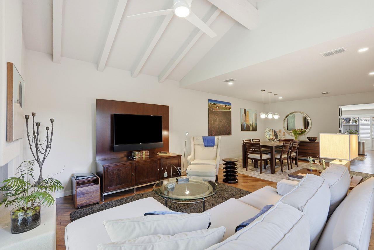 317 E Ranch Road