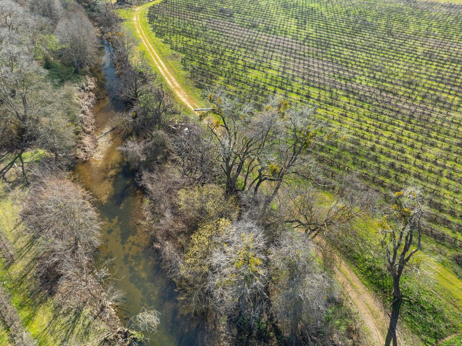 3900 Jackson Valley