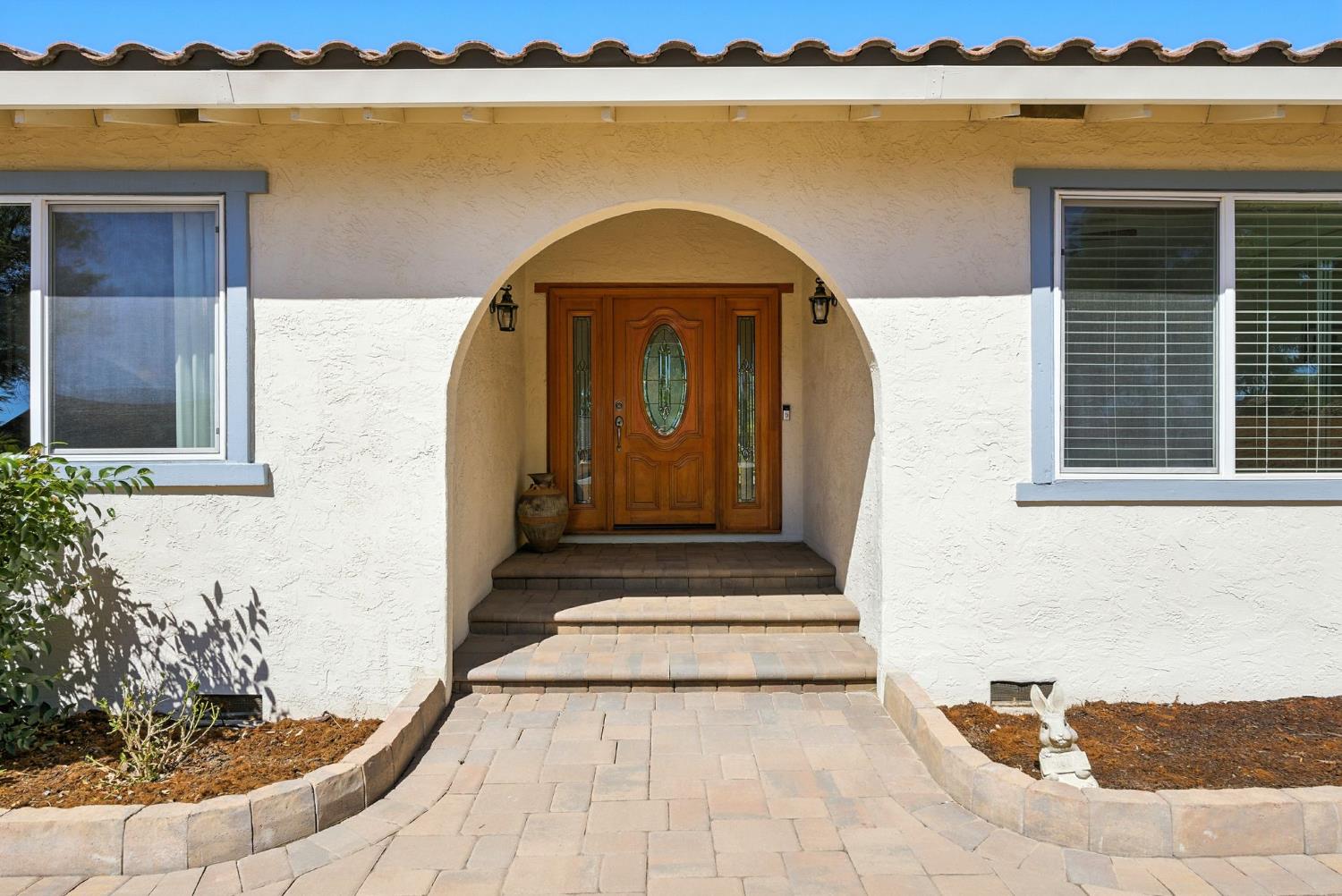16920 Oak Leaf Drive