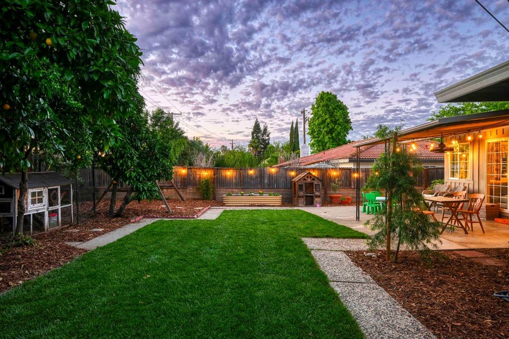 Photo of 5925 Ranger Way, Carmichael, CA 95608 (MLS # 226043642)