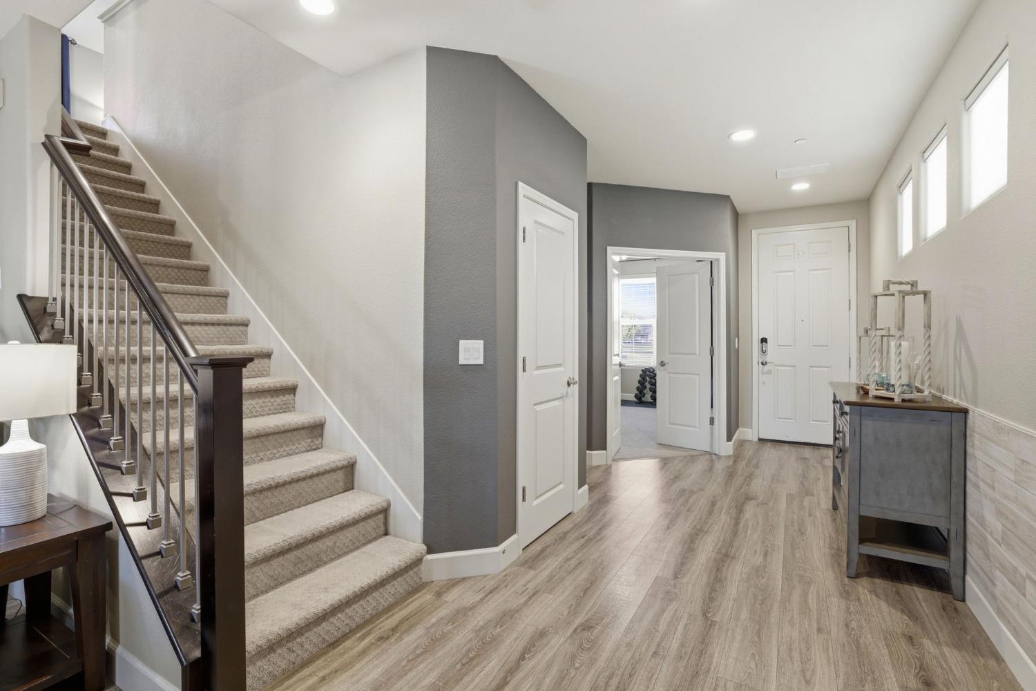 1200 Grand Junction Way