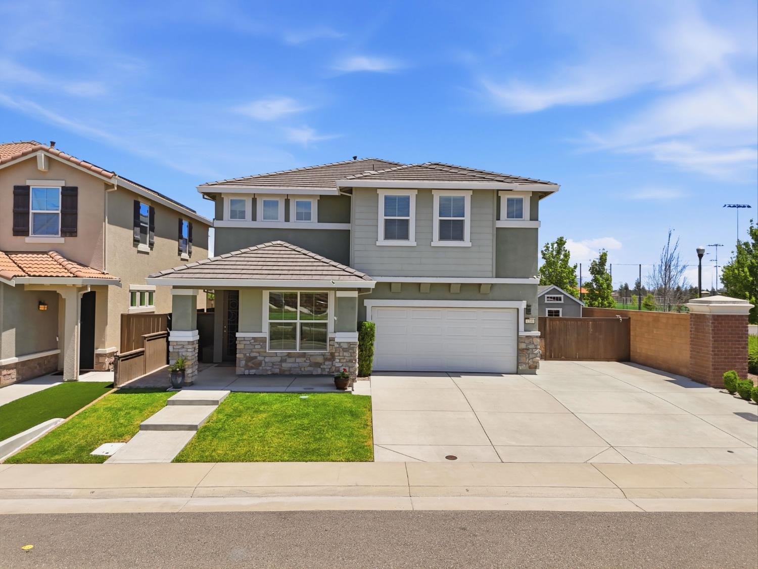 1200 Grand Junction Way