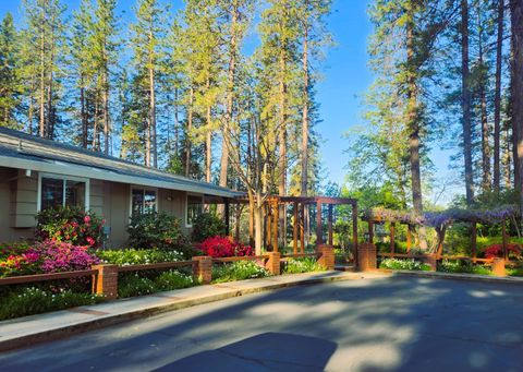 12827 McCourtney Road, Grass Valley, CA 95949 - #: 225032846