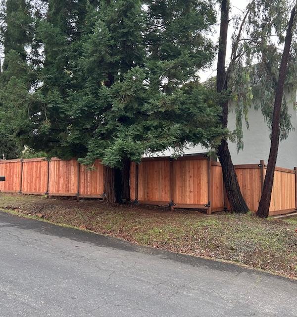 2797 N Alhambra Drive