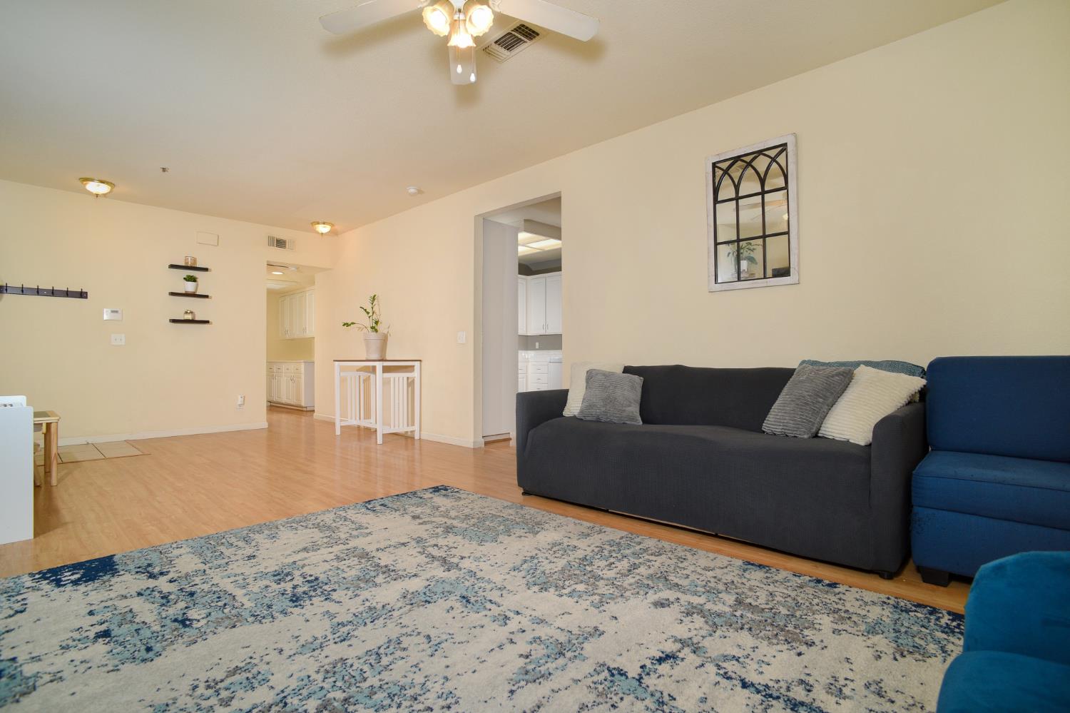 7311 York Town Place 807