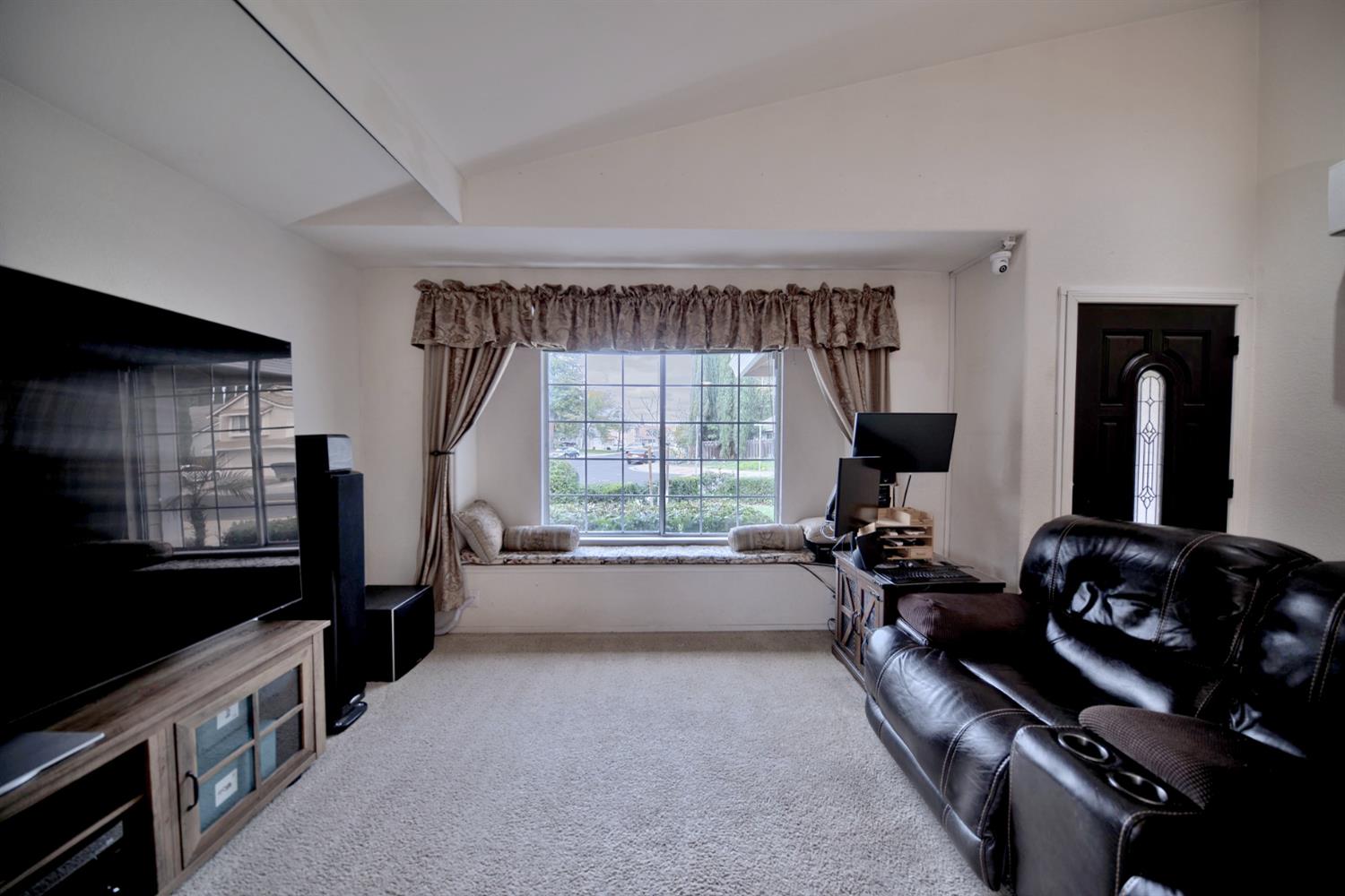 110 Loma Prieta Circle