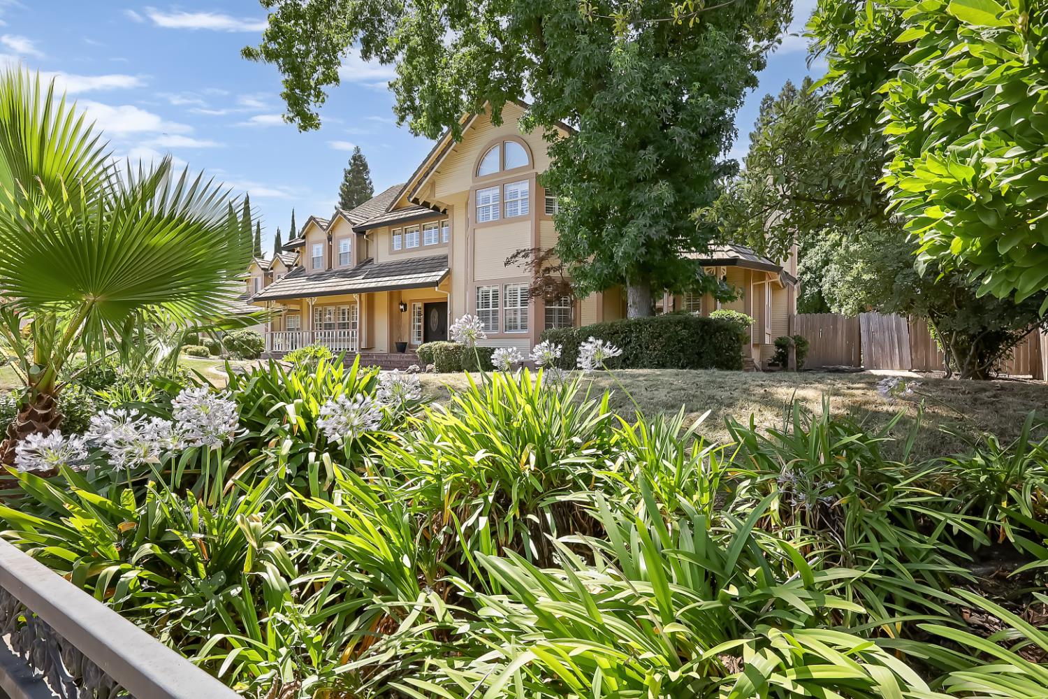 862 Murray Court
