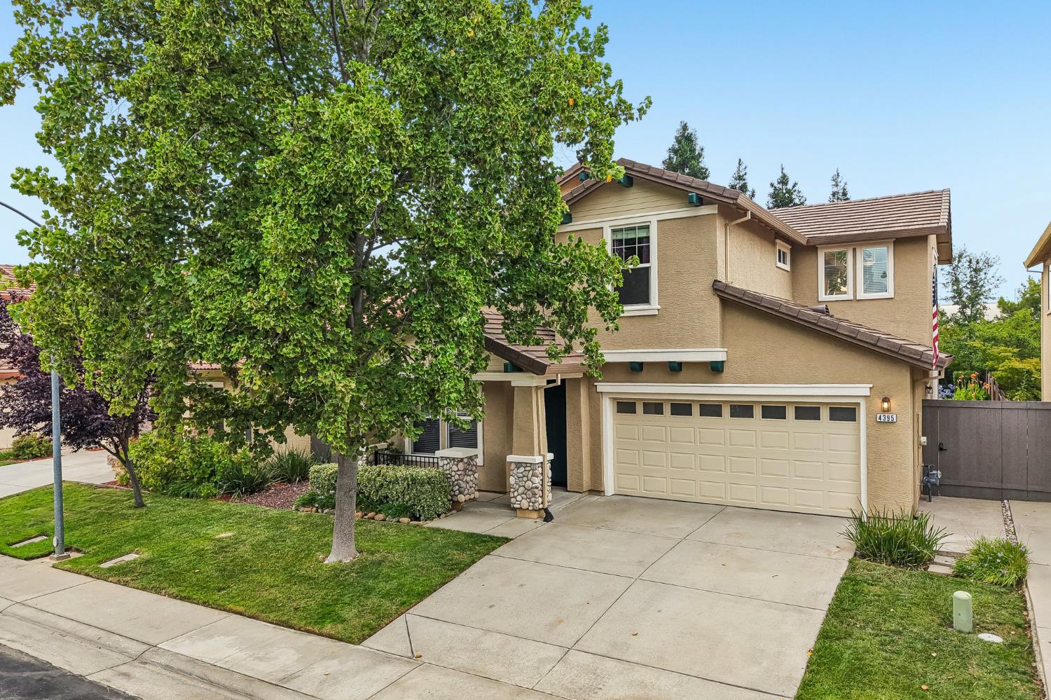 4395 Niobe Circle
