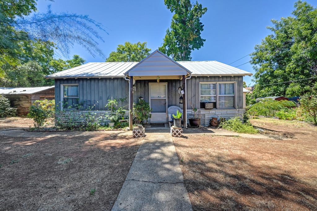 814 Comstock Drive