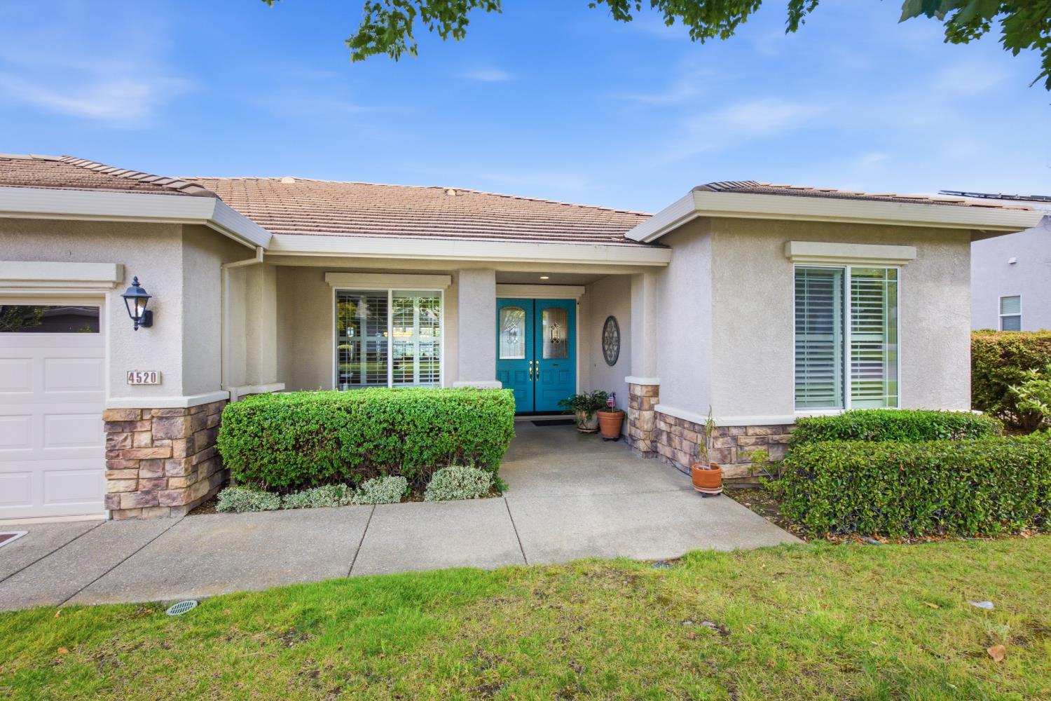 4520 Scenic Drive