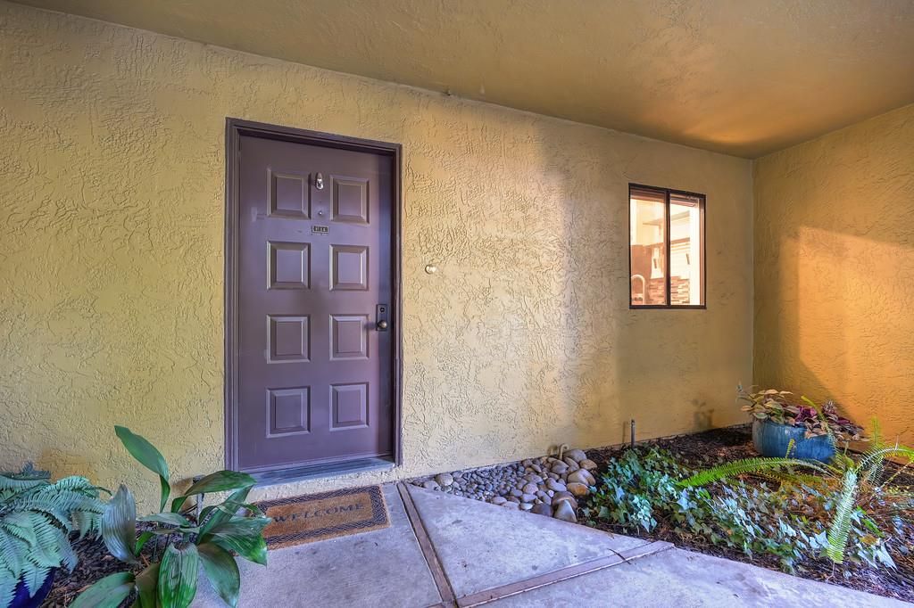 Photo of 200 P Street #F14, Sacramento, CA 95814 (MLS # 225145783)