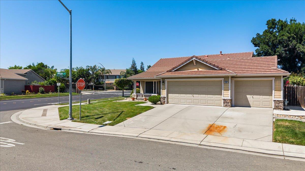 2901 Gambler Hill Court