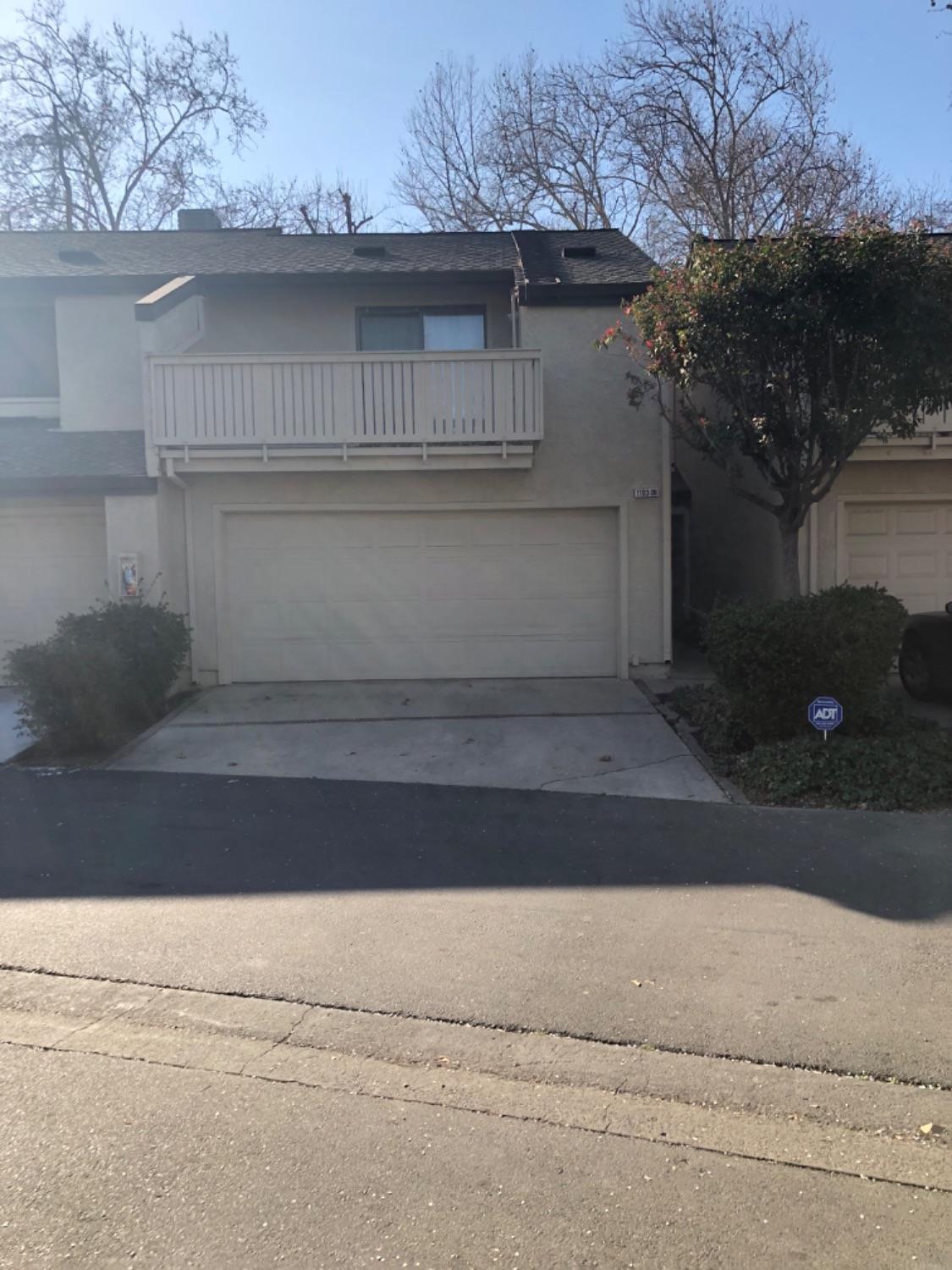 View Modesto, CA 95355 townhome