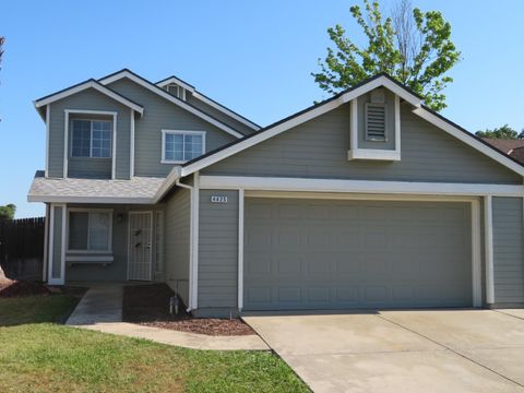 MLS: 225057010