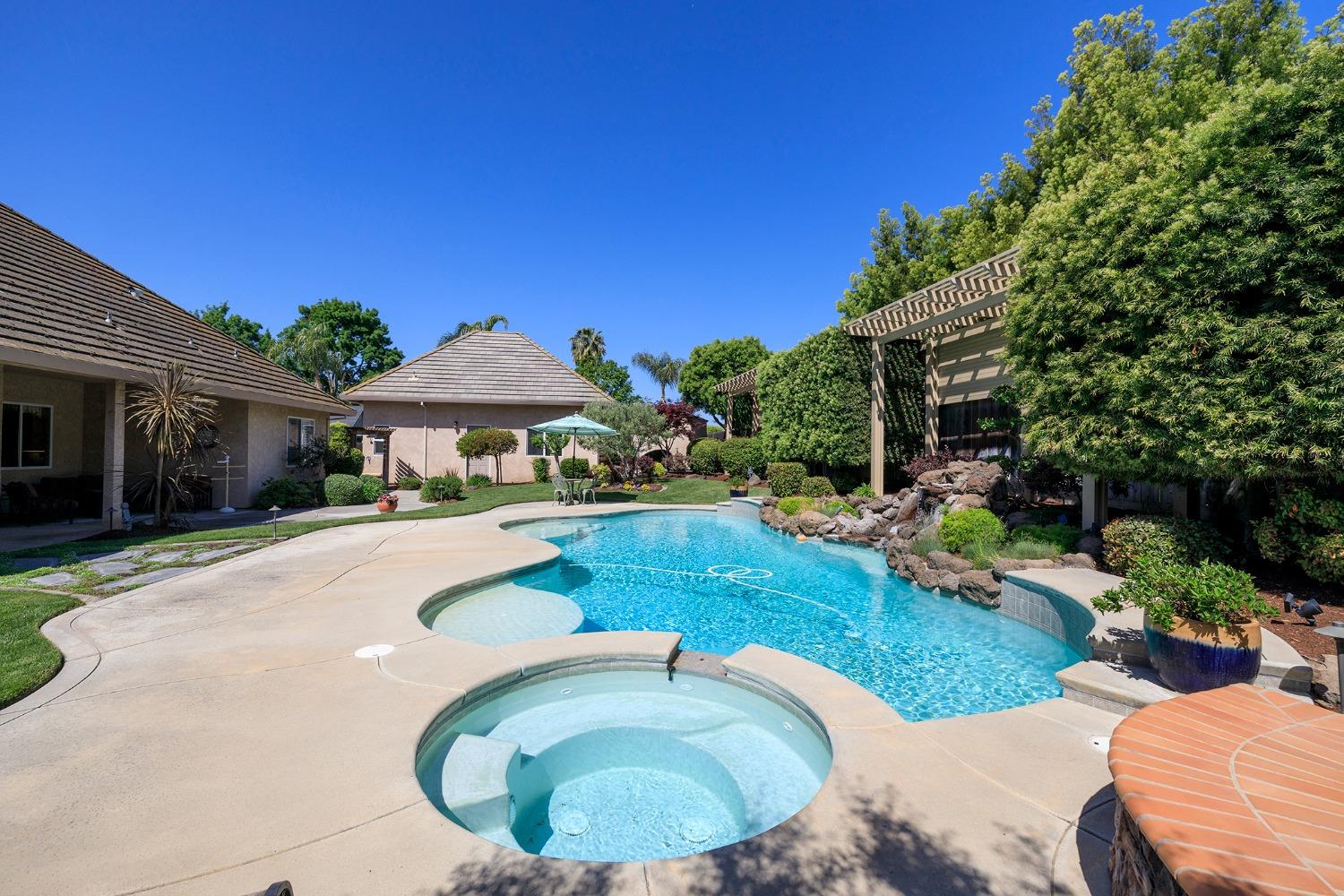 11325 Wild Oak Drive