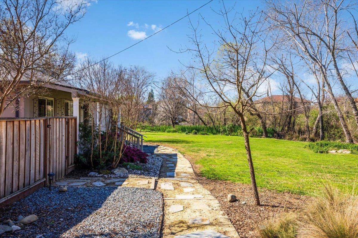 6244 S Walnut Street