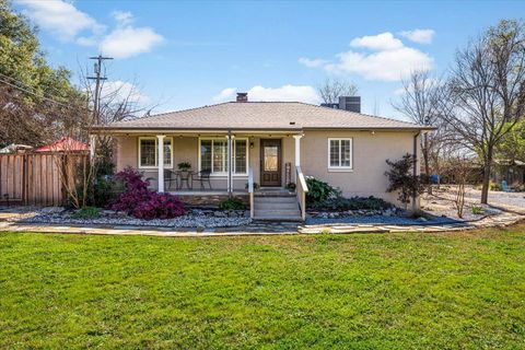 6244 S Walnut Street Loomis CA 95650