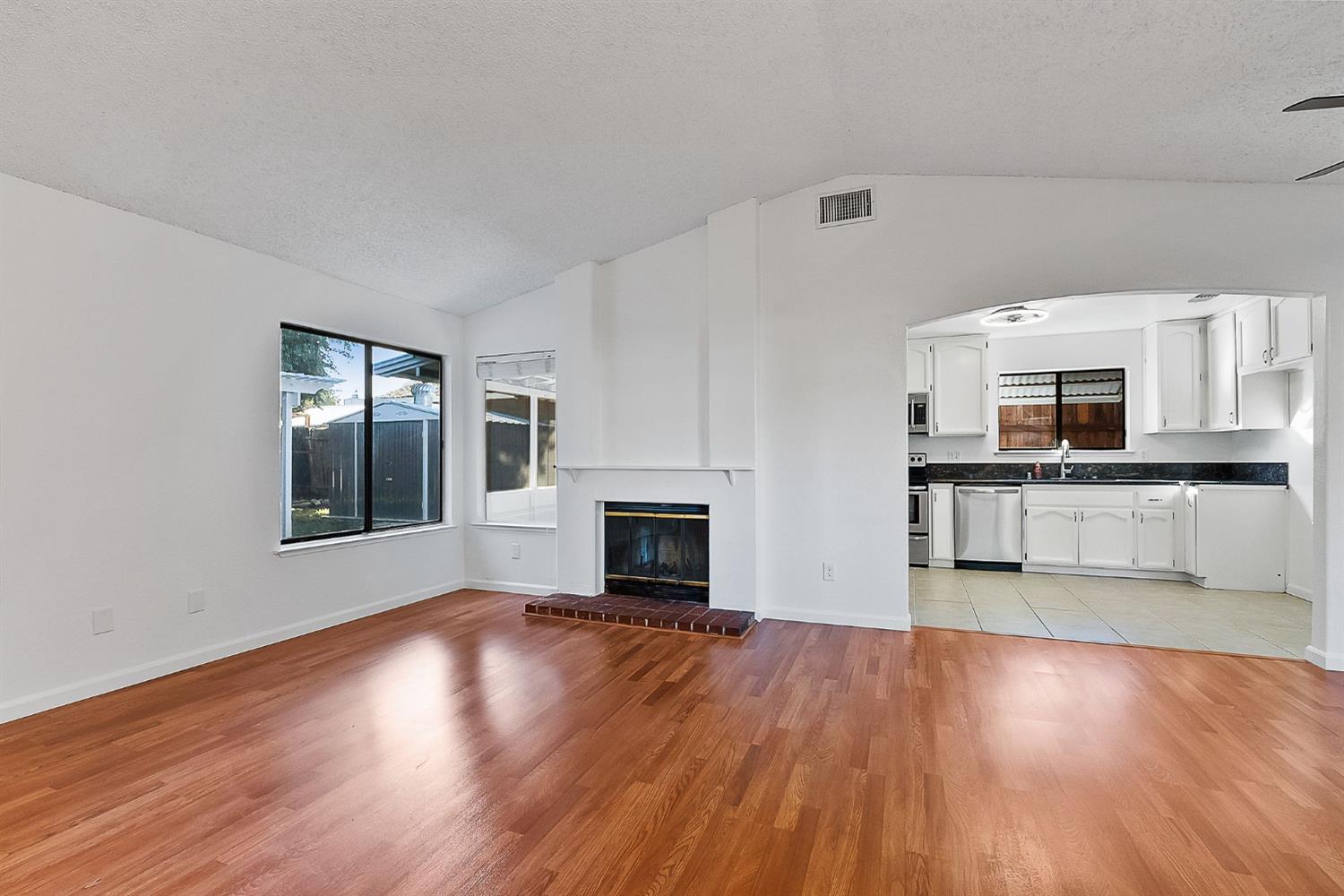 3589 Binghamton Drive