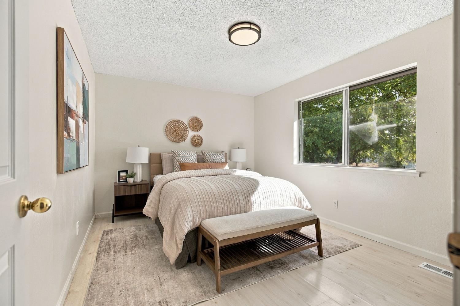 238 Breuner Drive 2