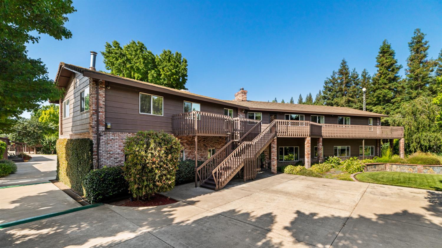 20592 Ayers Road