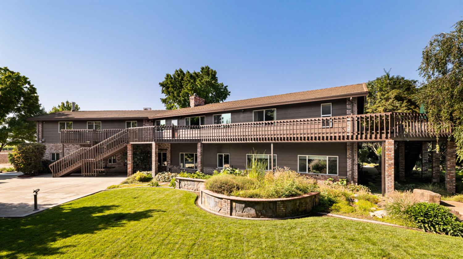 20592 Ayers Road
