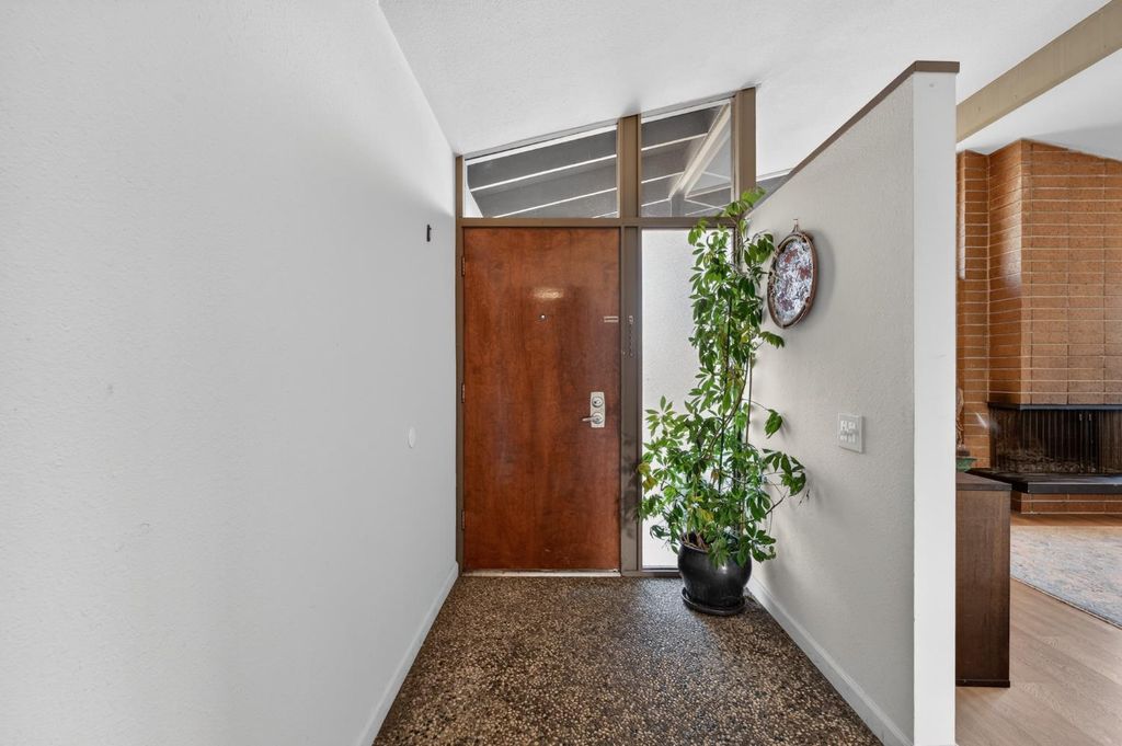 Photo of 5412 Wildflower Circle, Carmichael, CA 95608 (MLS # 226008479)