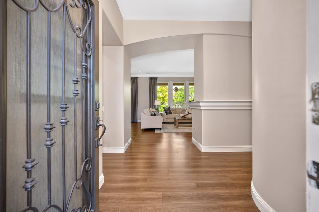 5132 Redbud Grove Lane